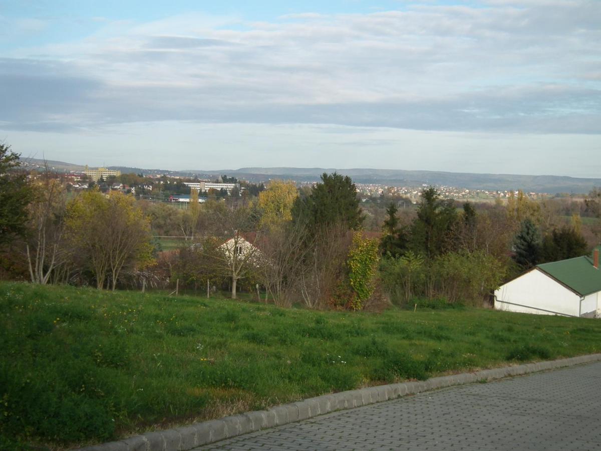 Modor Apartman Alsópáhok Pokoj fotografie